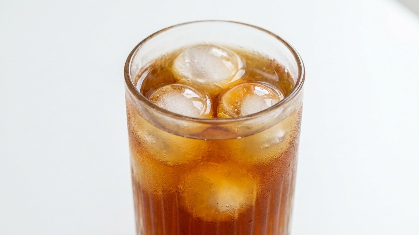 Je mettais des glaçons d'eau dans mon café glacé depuis toujours : le jour où j'ai congelé du café à la place, le goût n'a...