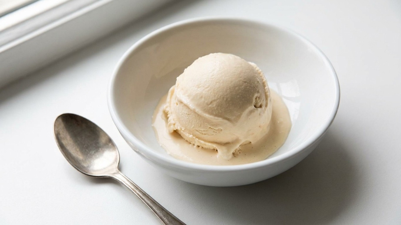 « C'est plus crémeux que la glace du glacier » : ce dessert sans sorbetière ne demande qu'un reste de riz cuit et un blender